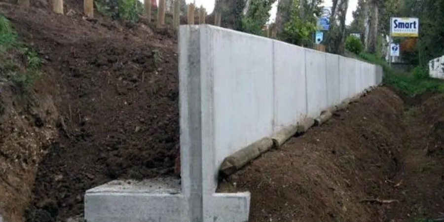 Retaining Wall Design in Akron: Technical Considerations for Glacial Soils